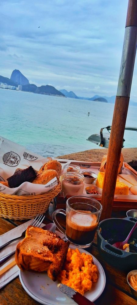 Photograph by Meire Costa