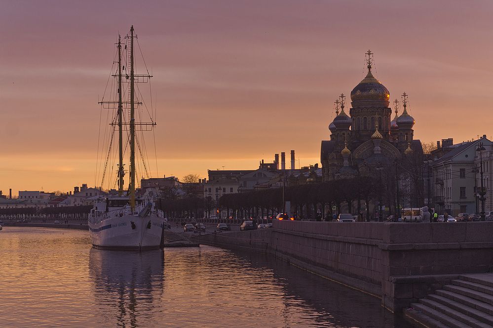 Мачты, купола, мечты...