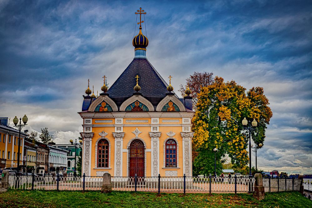 Photograph by Anton Hantov