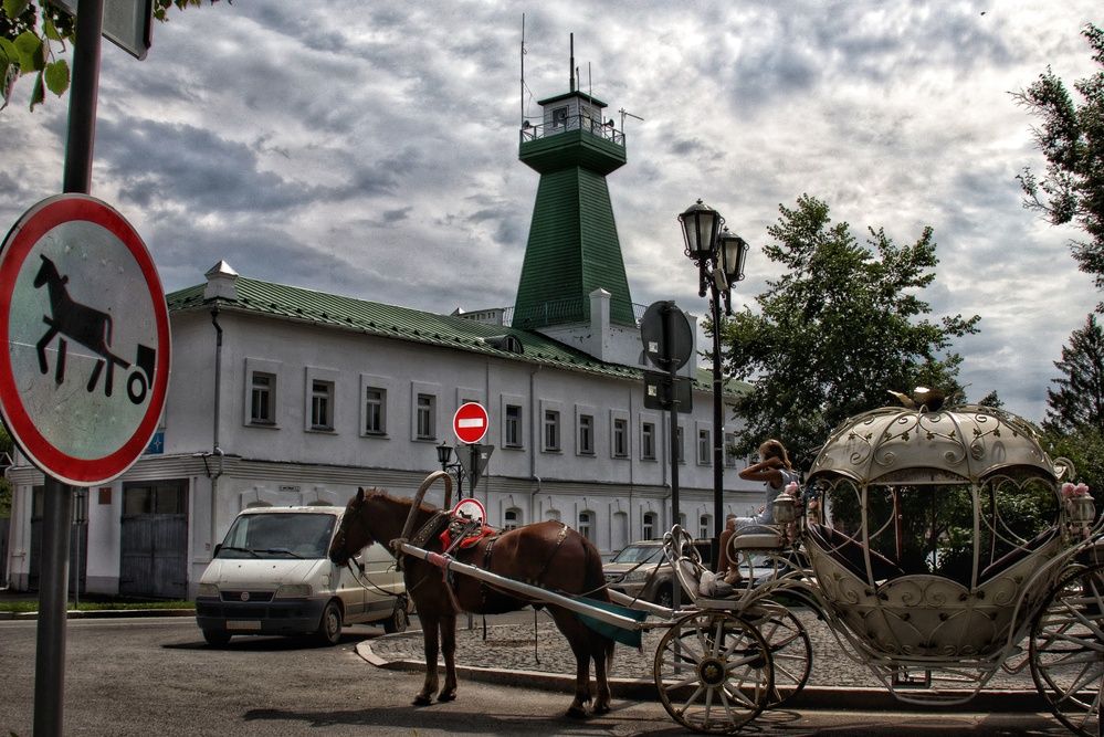 Photograph by Nadin Gaaze