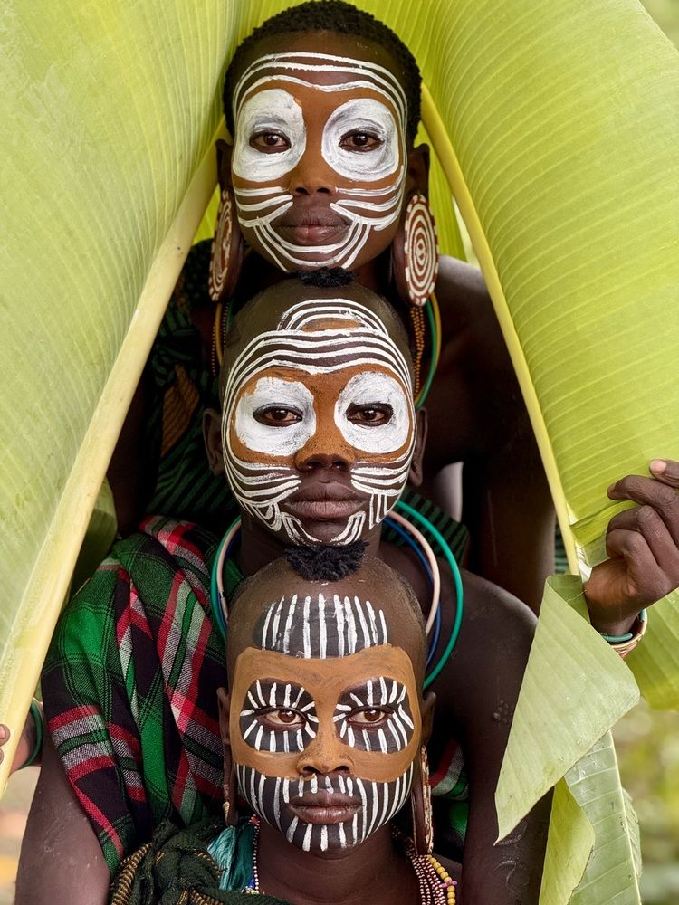 Три подруги