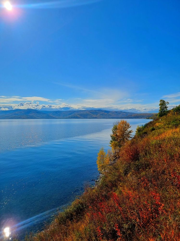 Осень на озере Байкал