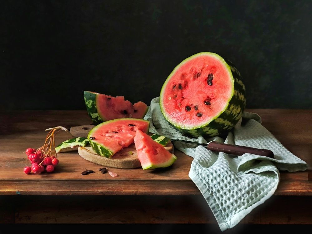Натюрморт с арбузом