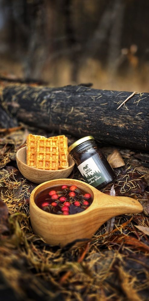 Завтрак в лесу