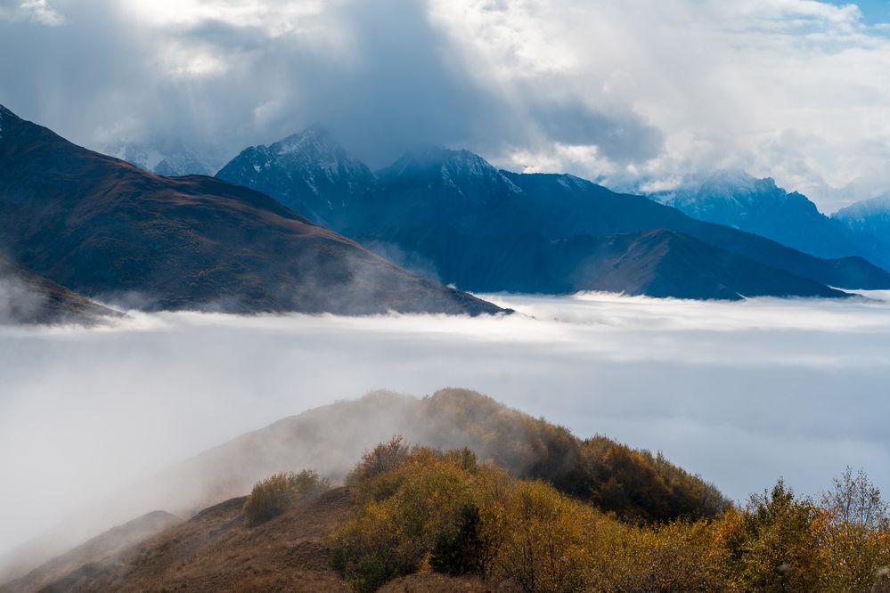 Фотография автора Олег Кожухов