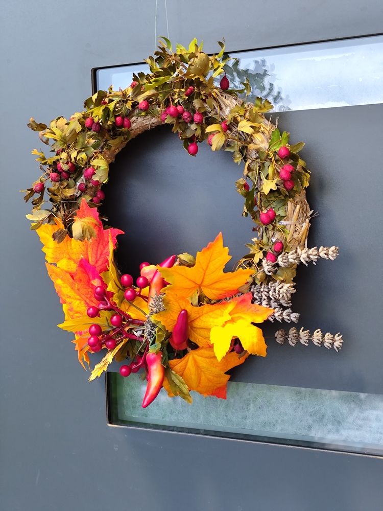 Autumn in the circle