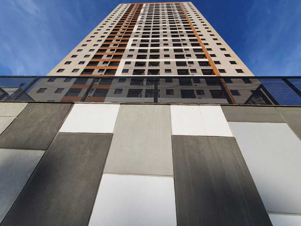 Photograph by Régis Santos