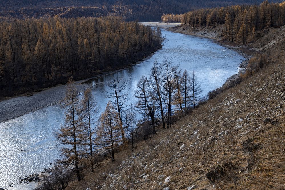 Голубая река