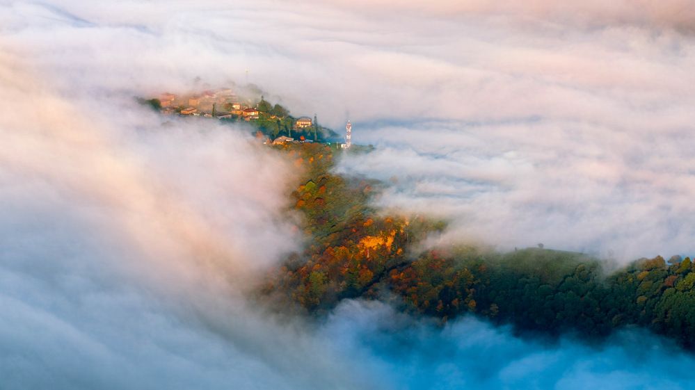 Photograph by Farid Isakov