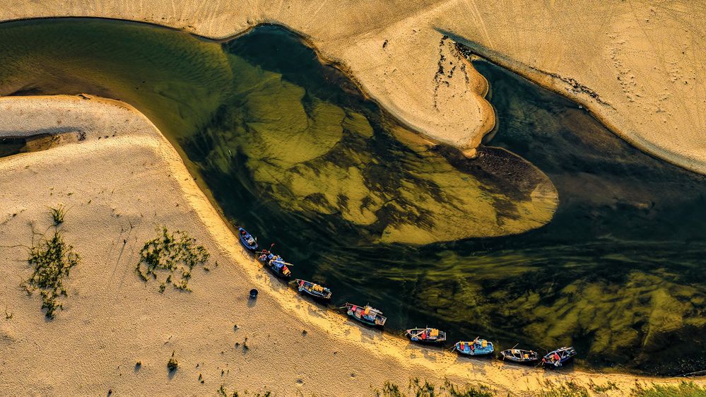 Photograph by THANH LE DUC