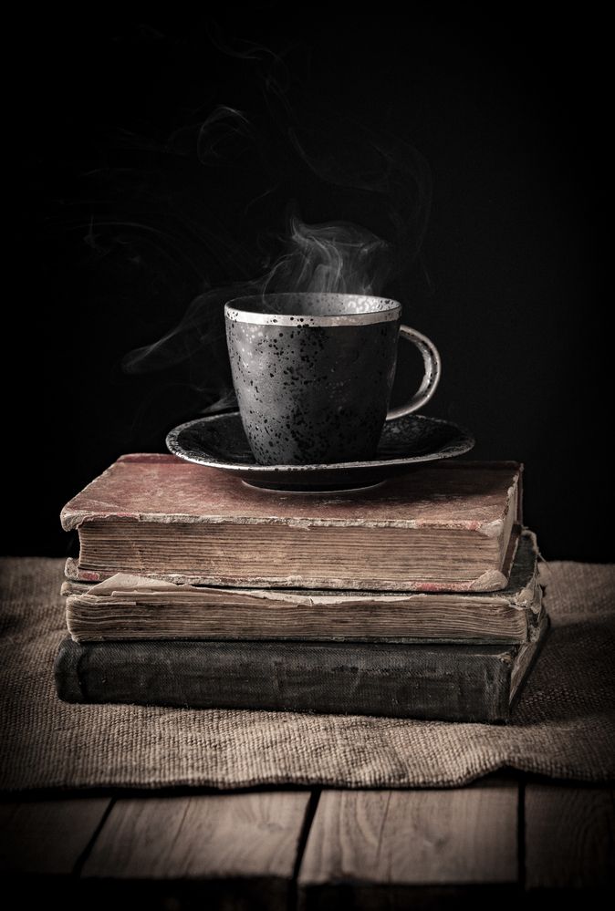 Чашка. Книги. Мысли.