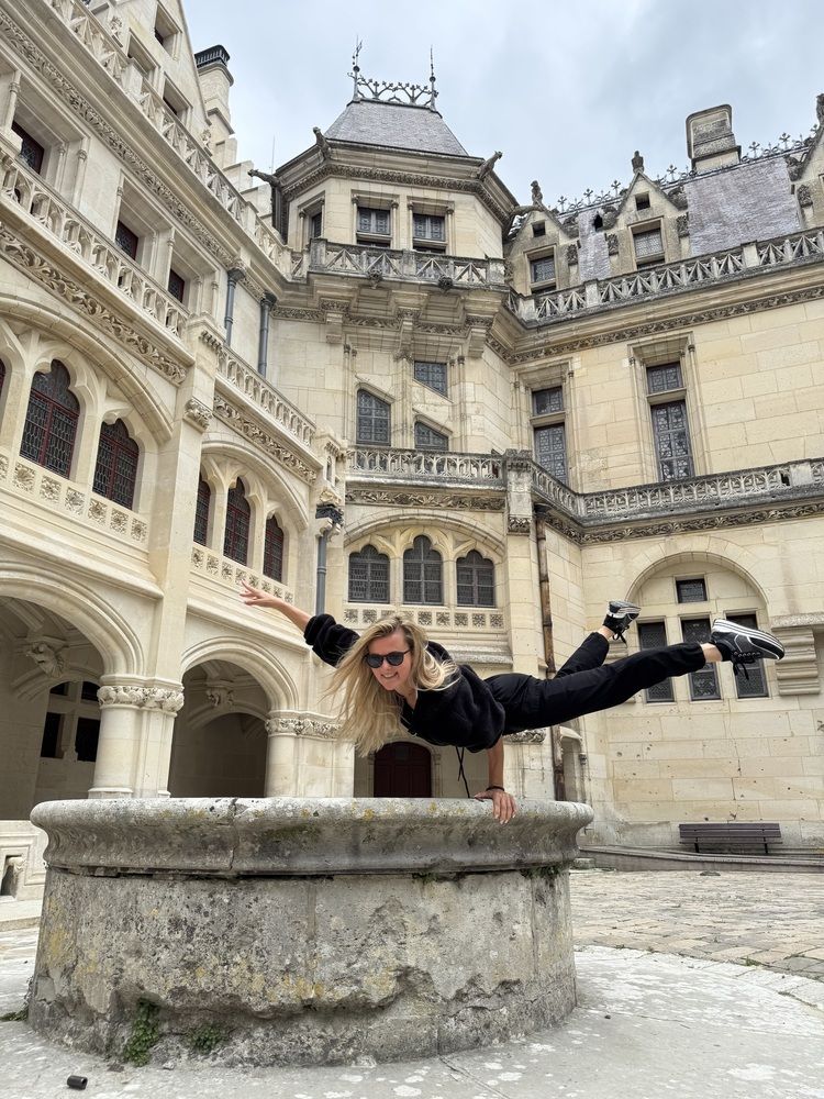 Photograph by Anatol Stykan