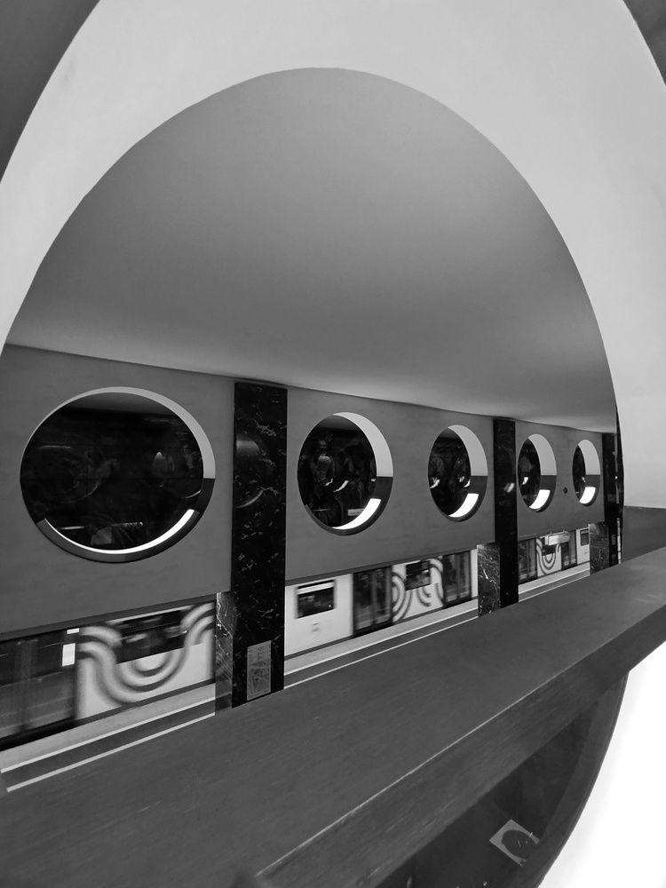 Фотография автора Андрей Шестаков