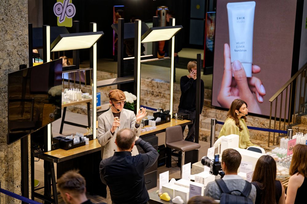 Фотография автора Х. Холивар