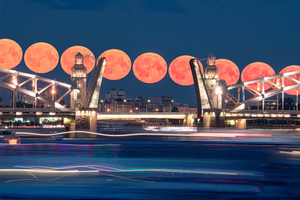 Photograph by Vladimir Korovyakovsky