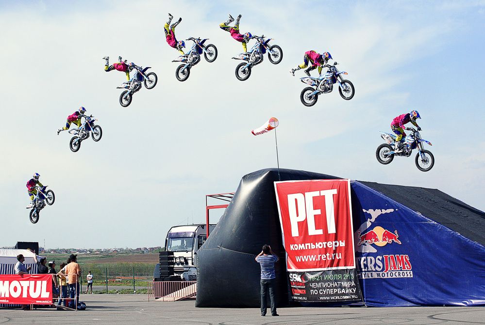 Photograph by Pavel Koliadin