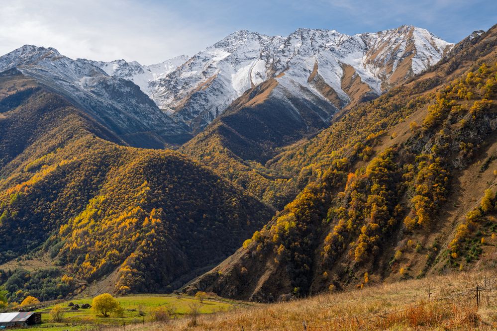 Фотография автора Олег Кожухов