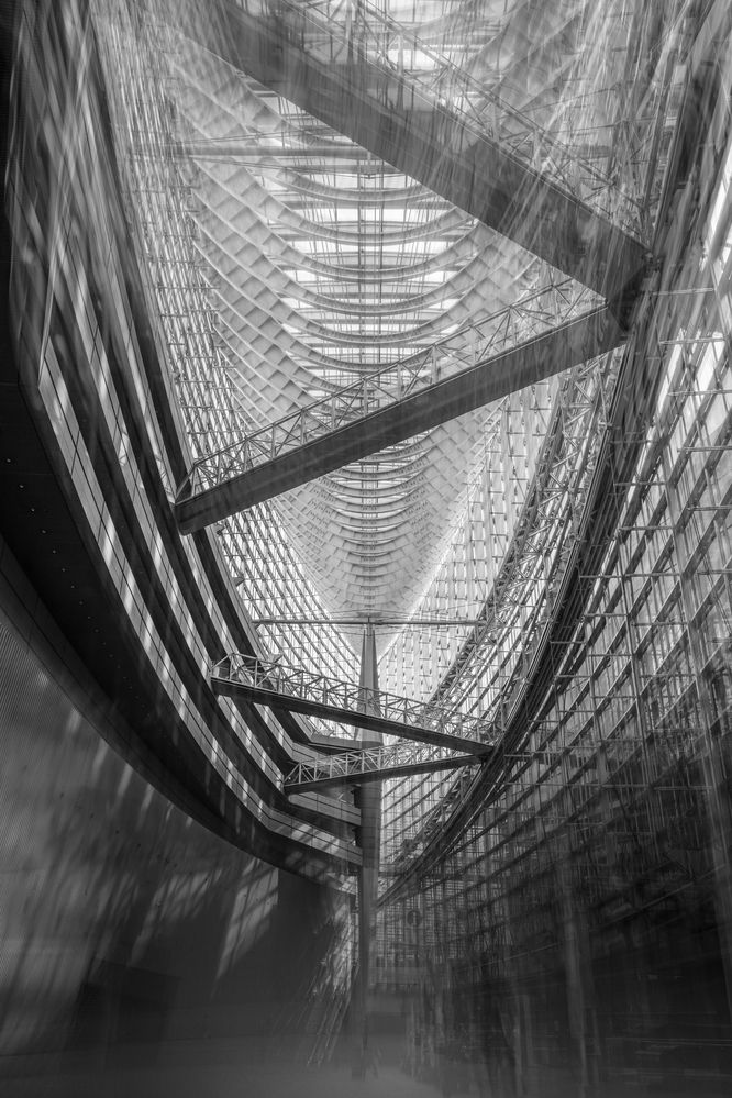 Photograph by TAMURA Kenta