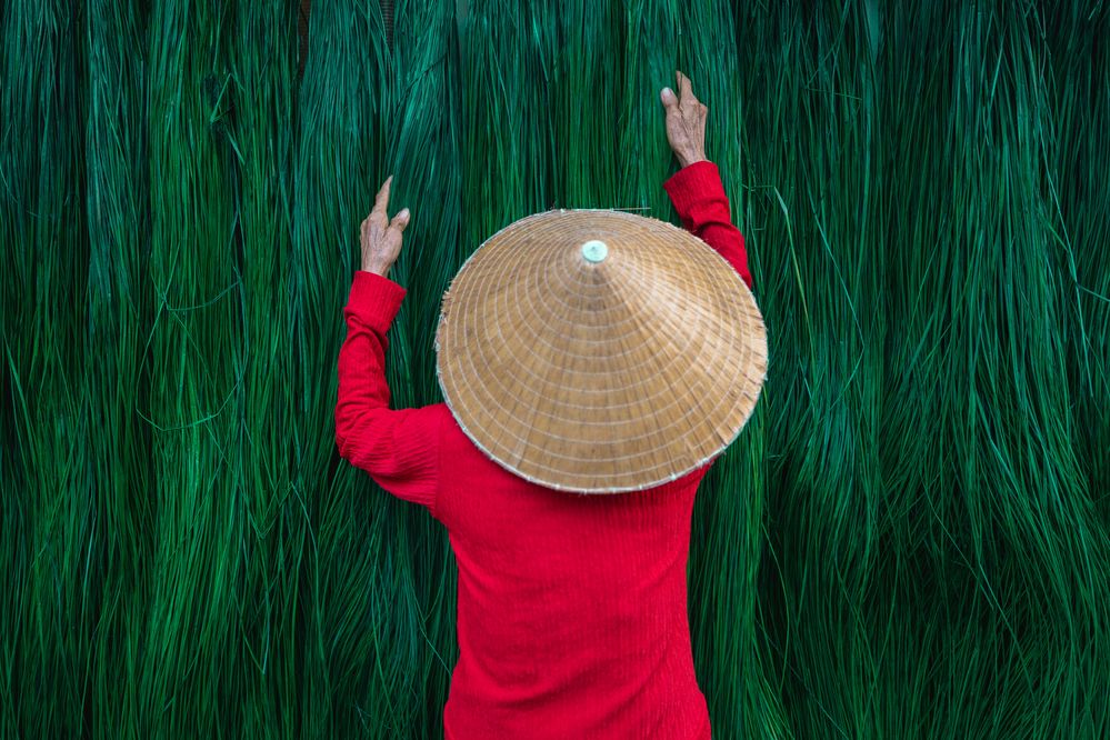 Worker at the Mat factory