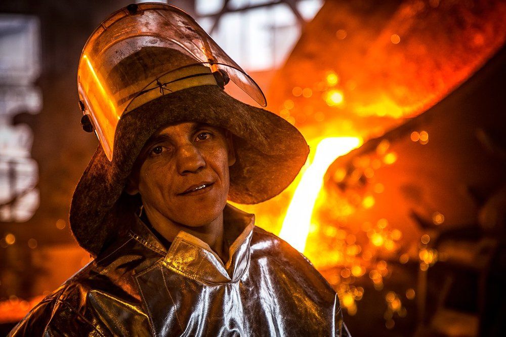 Весёлый литейщик