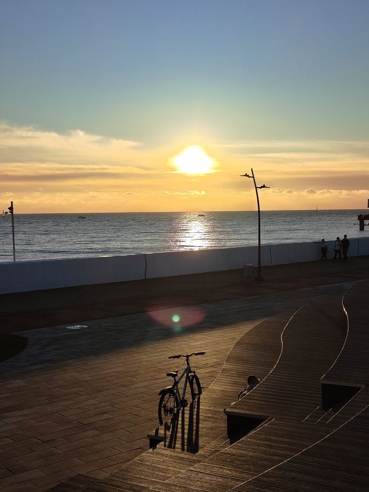 Photo #12757405