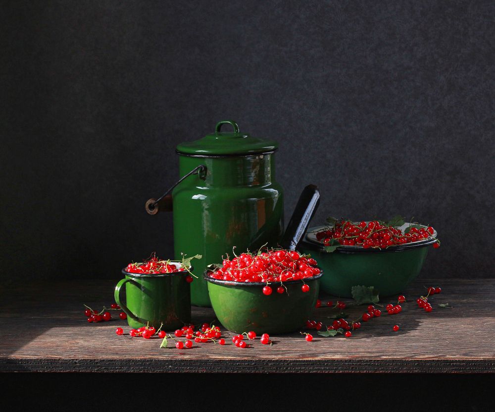 Красну ягоду рвали вместе...