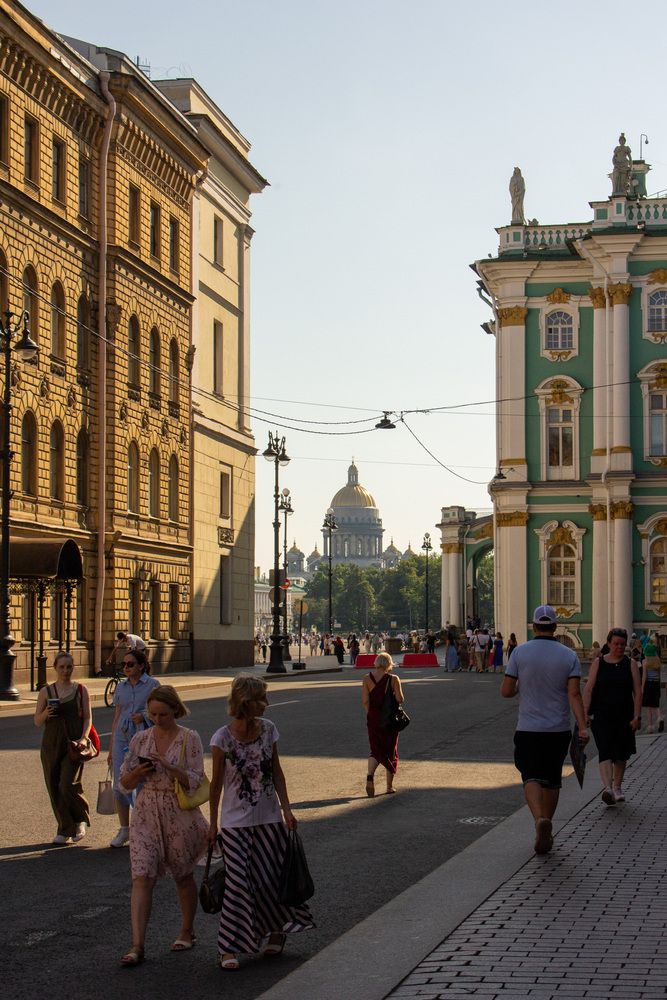 Санкт-Петербург.