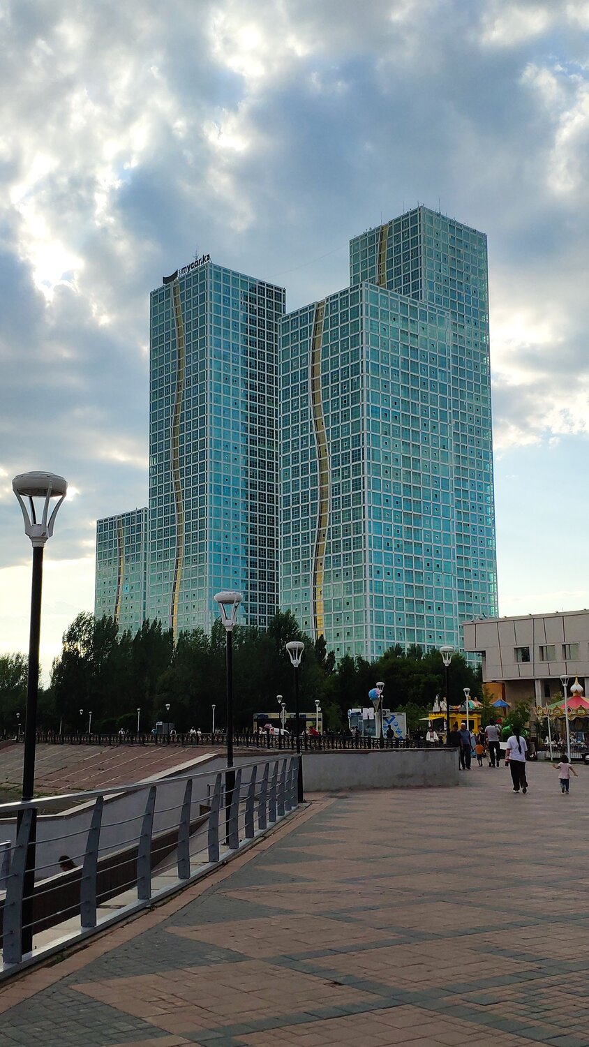 Photo #12770872