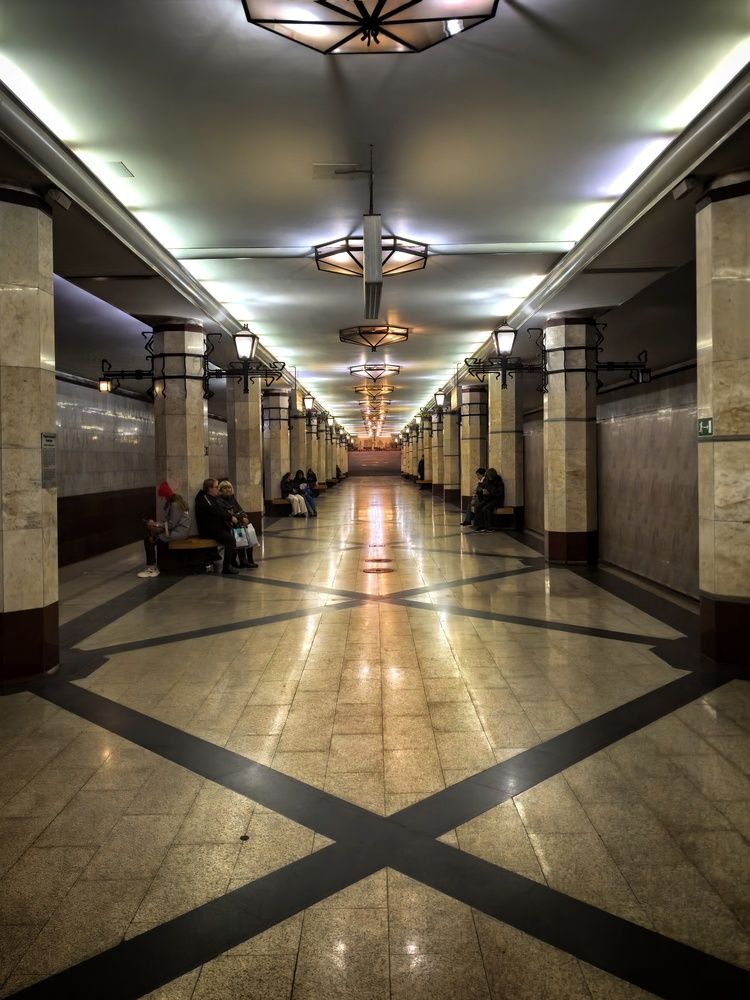 Метро. Не Москва