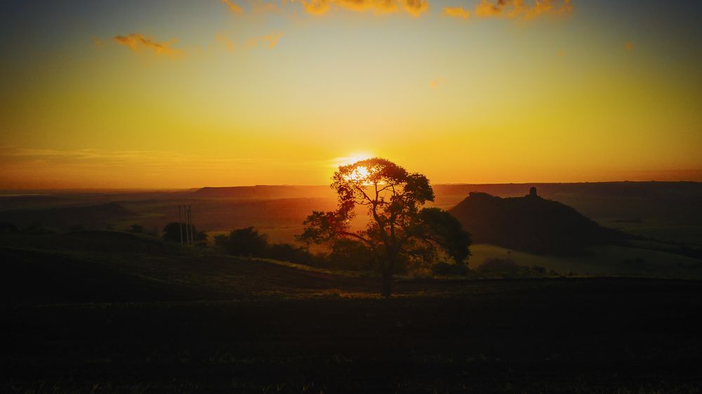 Photograph by Leopoldo Vasselo Sorrila