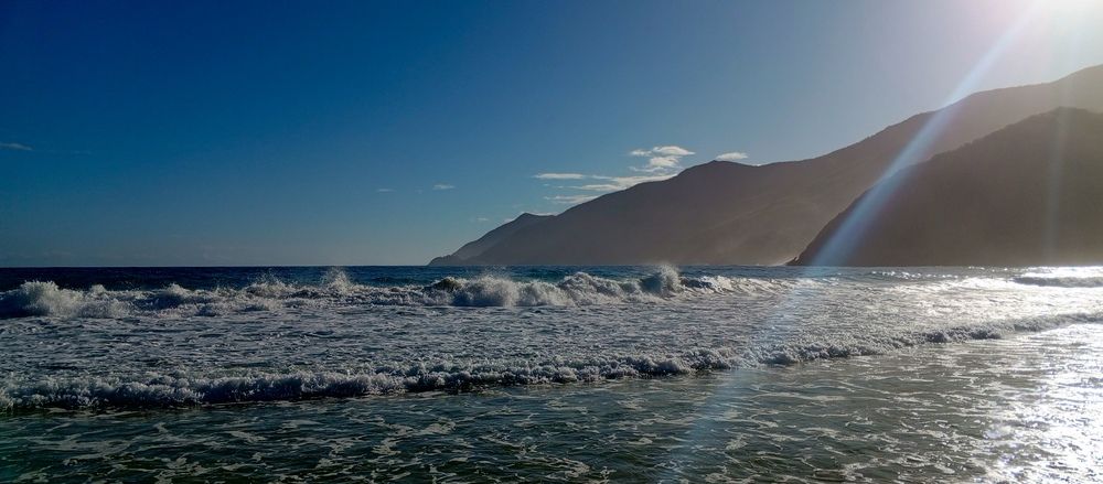Amanecer en una playa venezolana