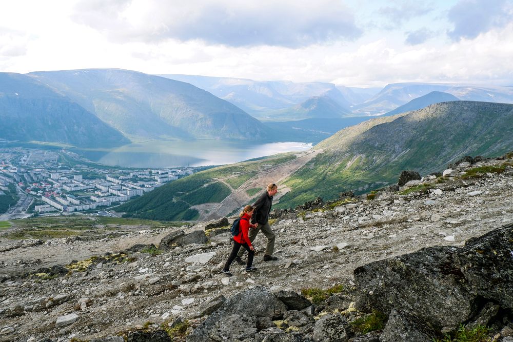 Подъём на вершину горы.
