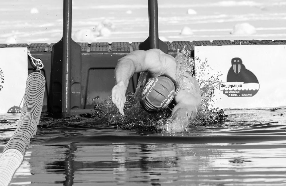 Зимний заплыв