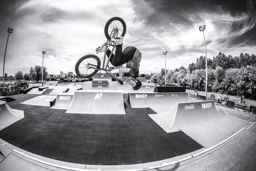 Photograph by Samir Kurtagić