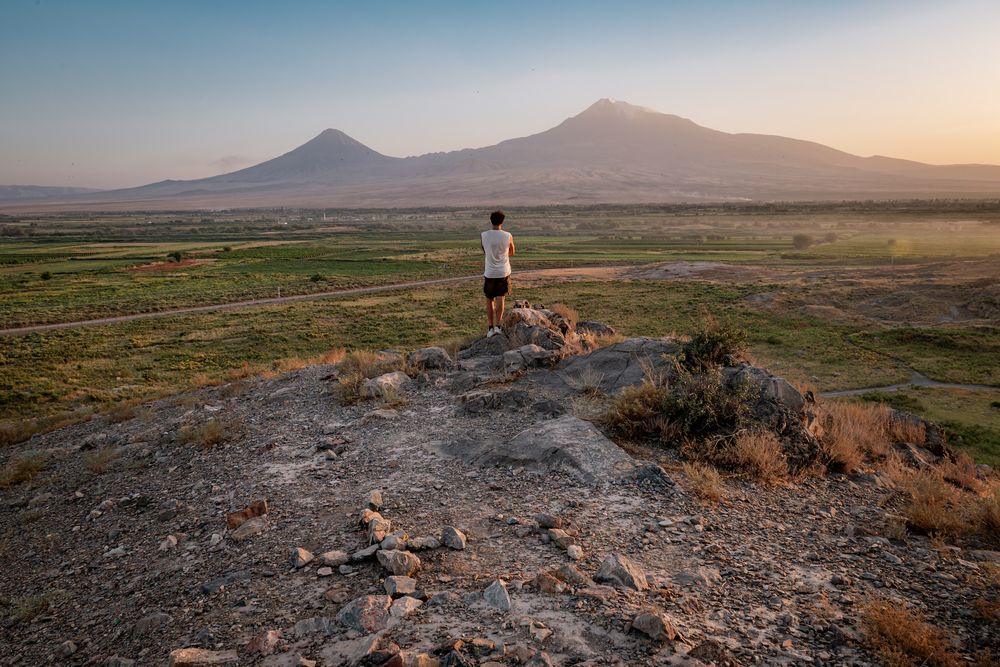 Eyes on Ararat