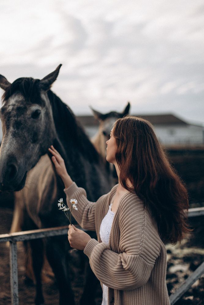 Фотография автора Мария Корвин-Кучинская