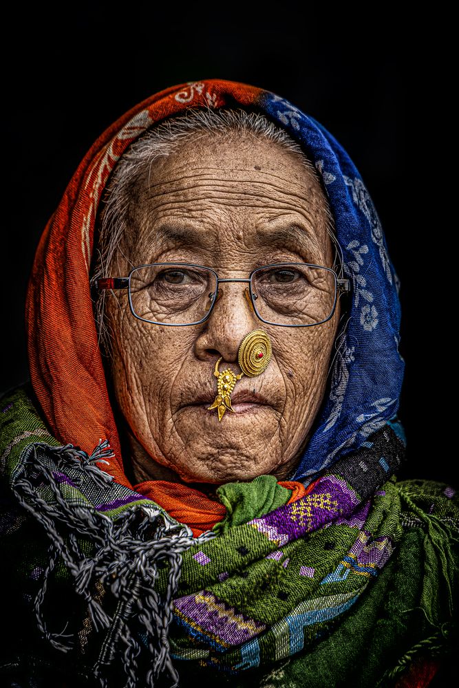 AN OLD LADY FROM NEPAL