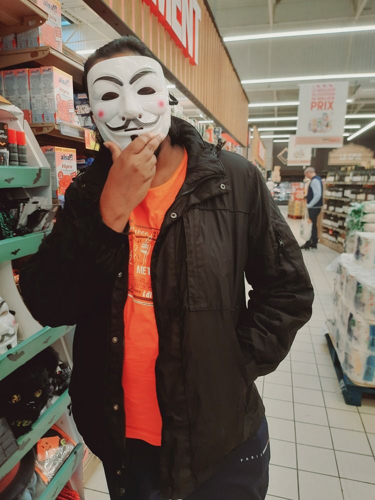 Photograph by SAMEERA MADUSHANTHA MUTHUKUDA ARACHCHIGE