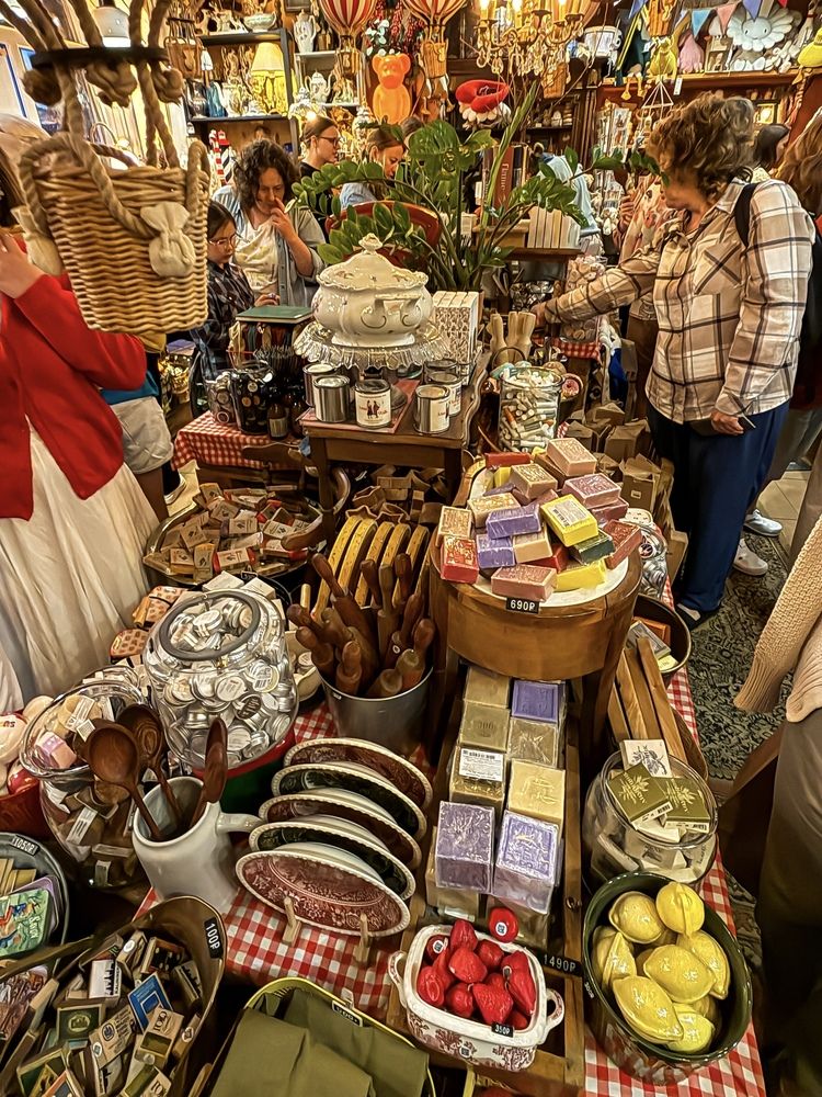 Фотография автора Елена Меньшикова