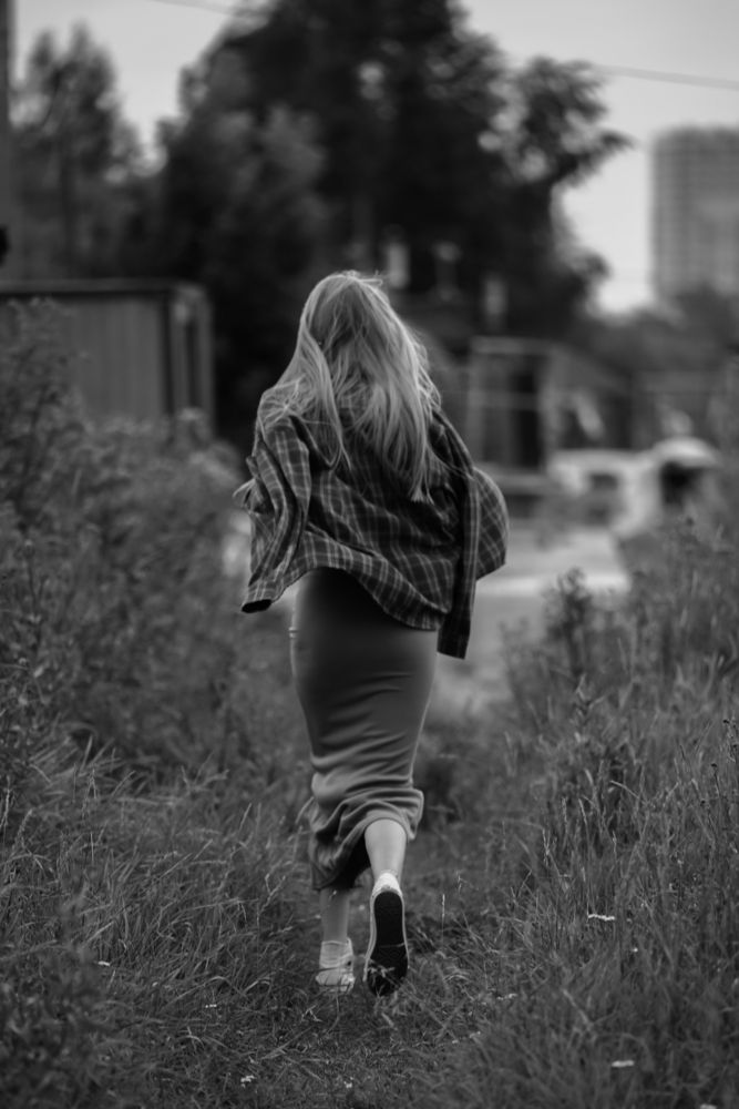 Without looking back/Без оглядки