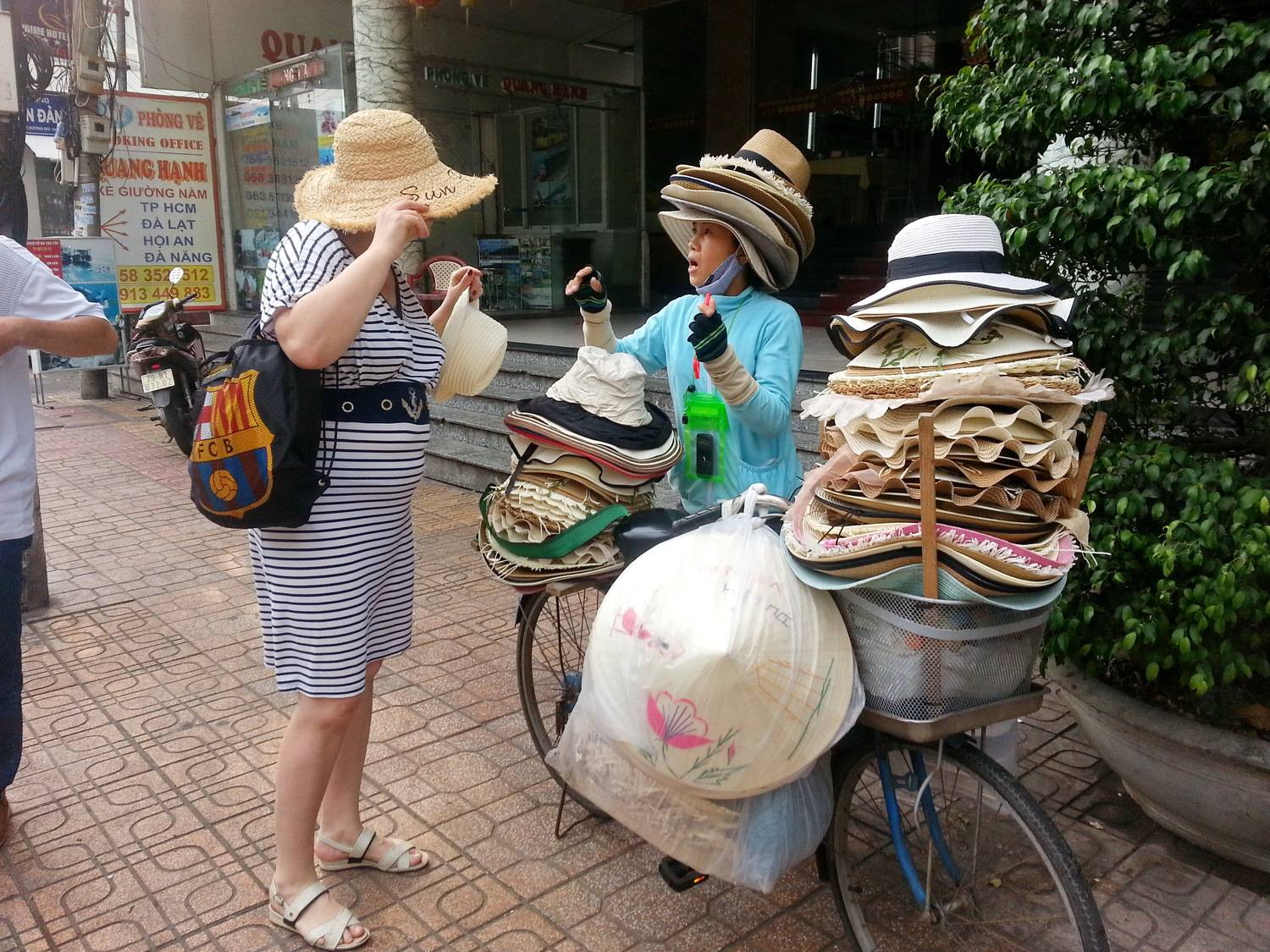 Photo #12811849