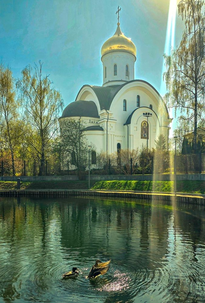 Храм