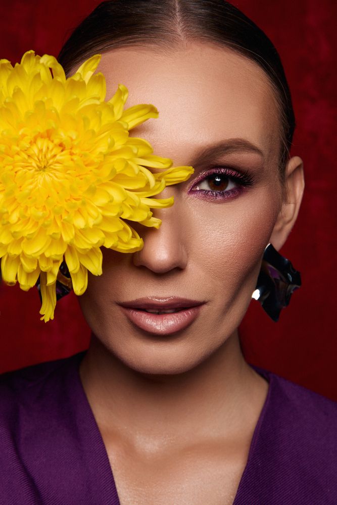 В ее глазах