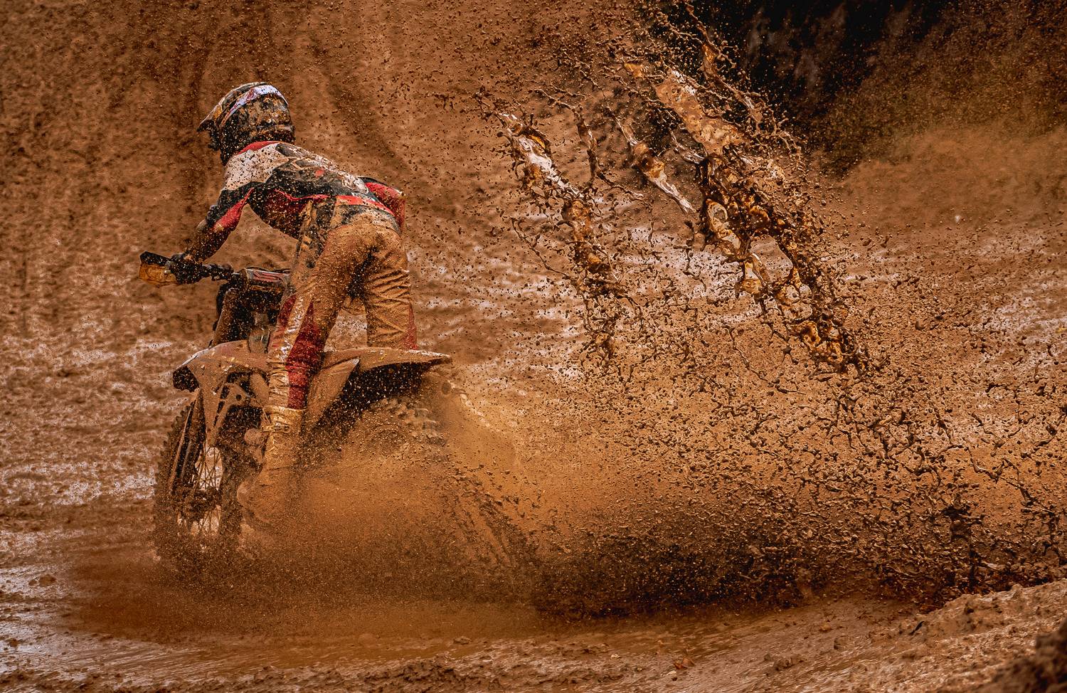 MXGP PORTUGAL IN THE WORLD OF CHOCOLATE