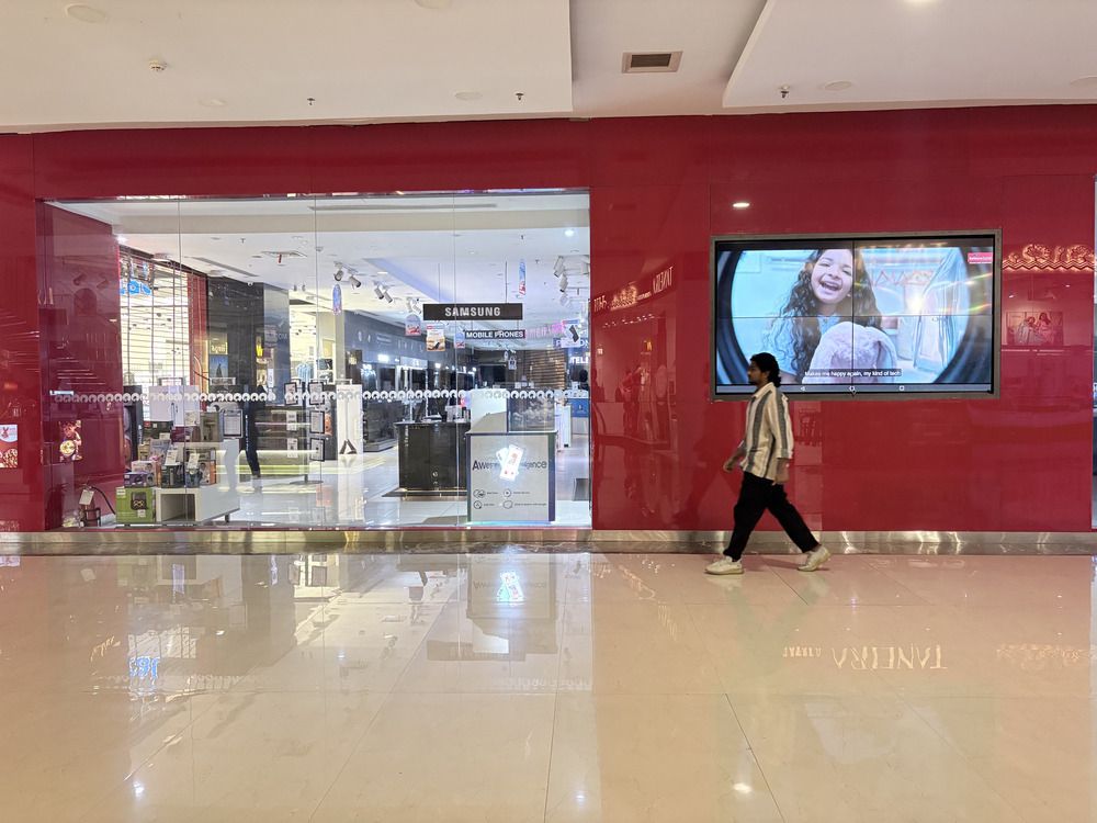 Mall Interior in Konkan Division