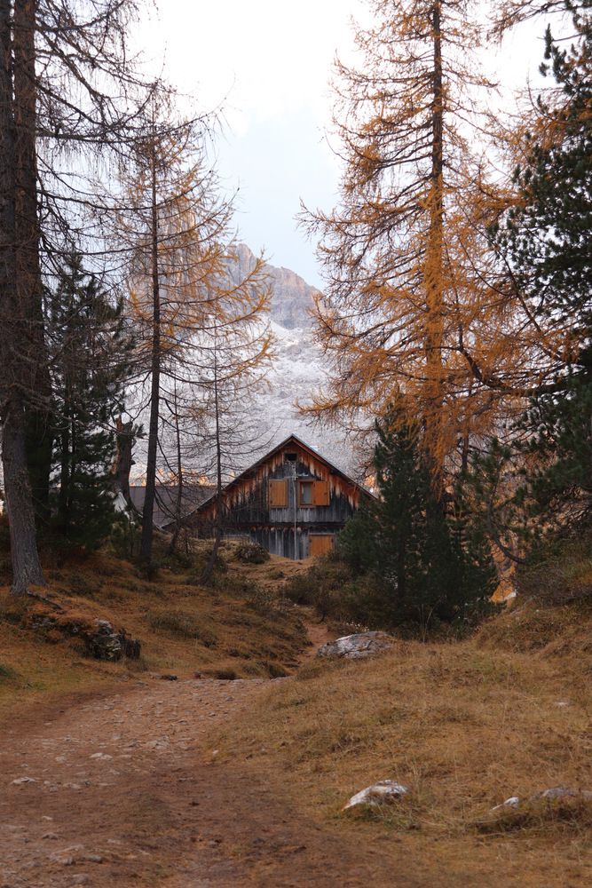 Rifugio Croda da Lago
