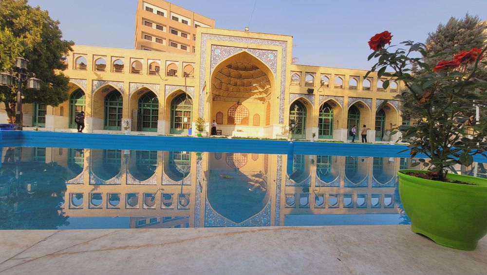 Photograph by Rahele Almassi