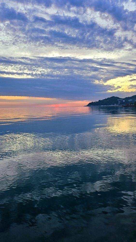 Закат на море, Сочи