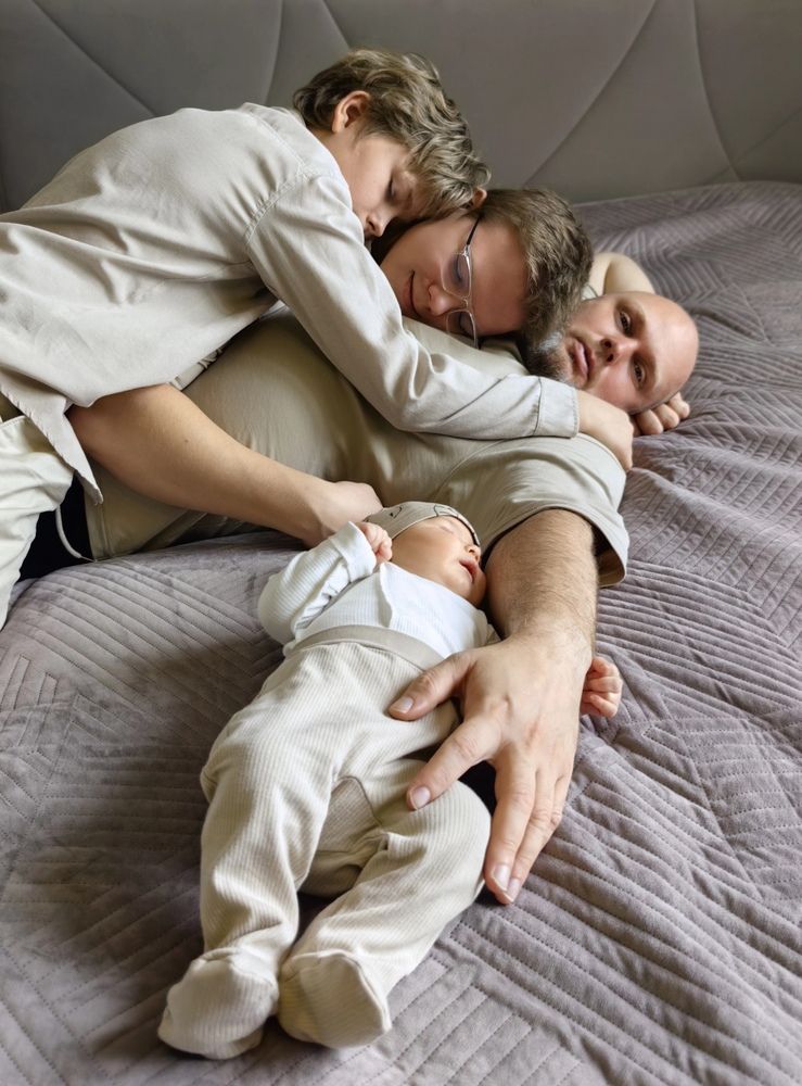 Фотография автора Лариса Хвостова