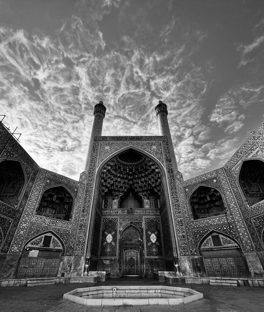 Фотография автора Alireza Karimian